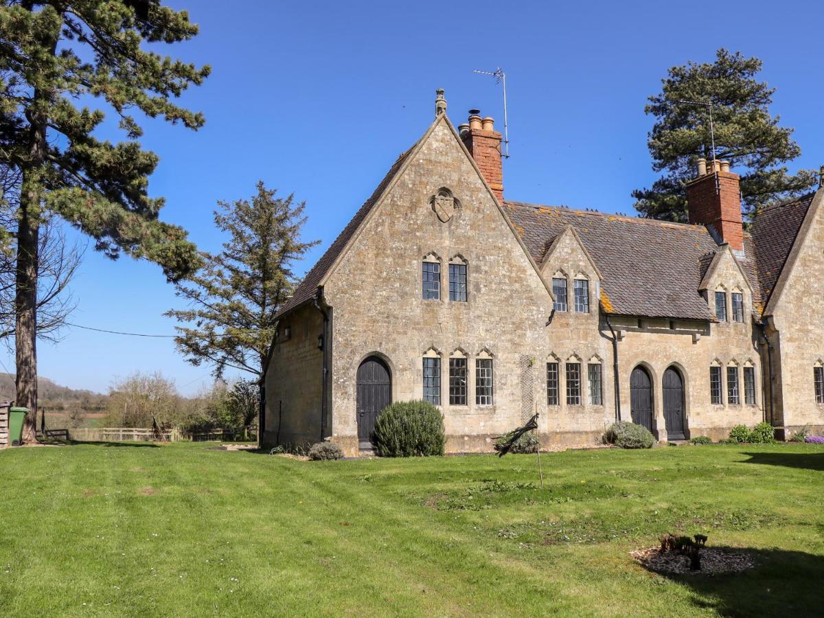 Villa The Alms House West à Gloucester Extérieur photo